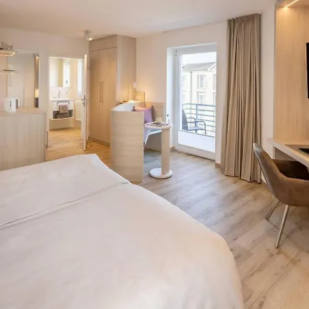 Stranddistel Hotel 3*